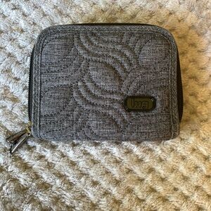 Lug Quilted Travel Wallet in Heathered Gray